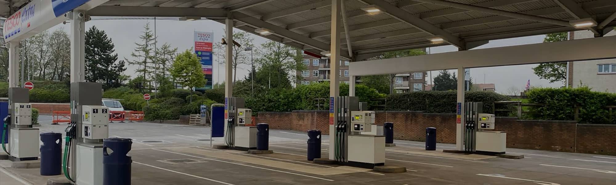 Tesco Extra garage in Oldham